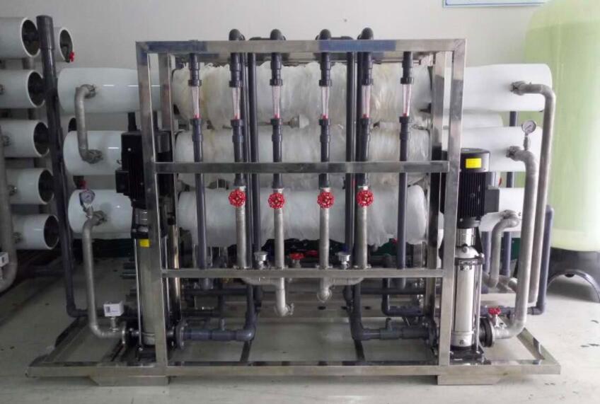 青岛纯水设备中如何选择合适的过滤器